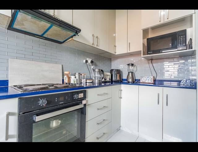 2 BEDROOM APARTMENT FOR SALE IN MUSGRAVE